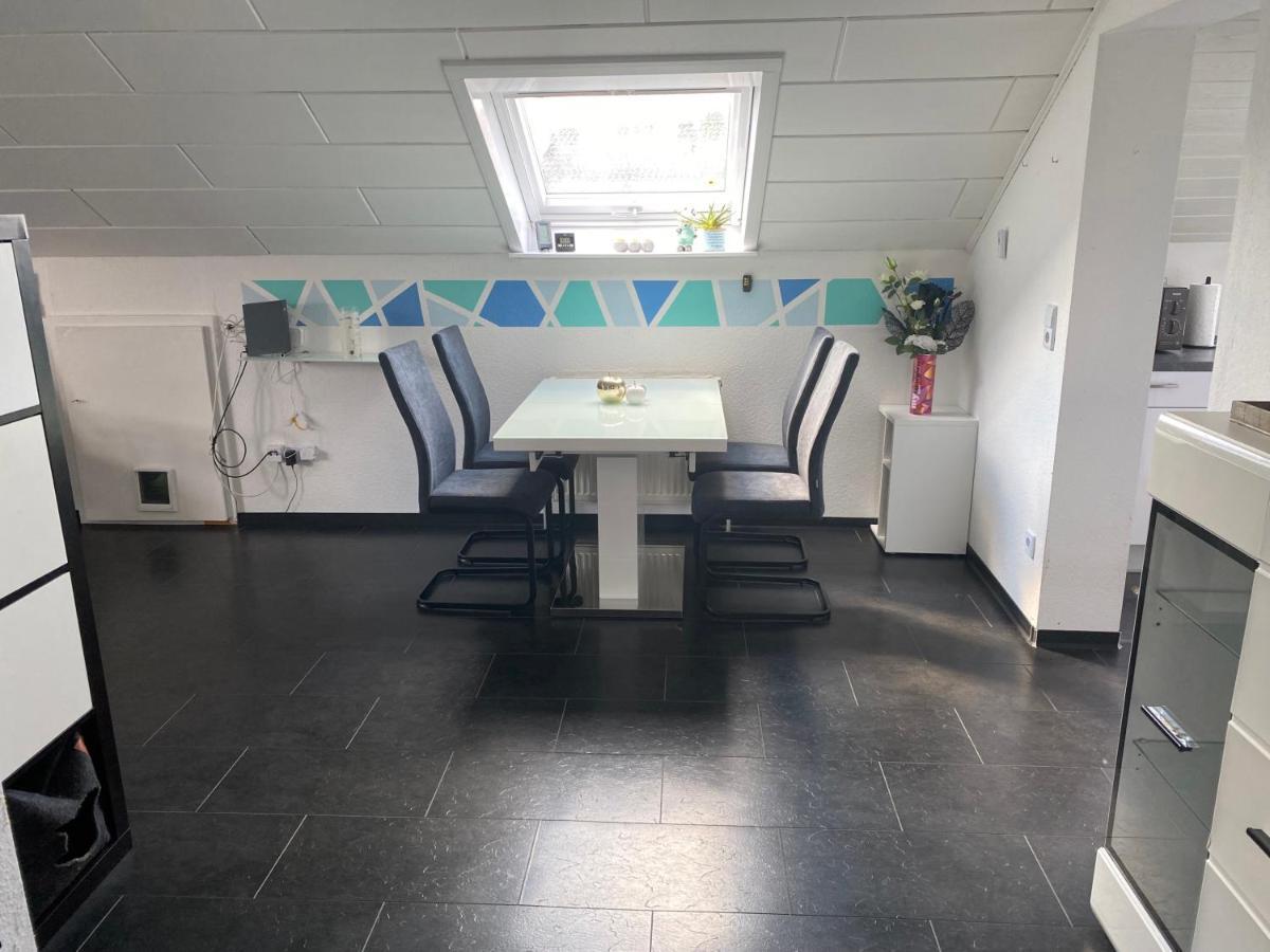 Moderne Ferienwohnung Neckarschleife Mit Klimaanlage Kirchheim am Neckar Esterno foto