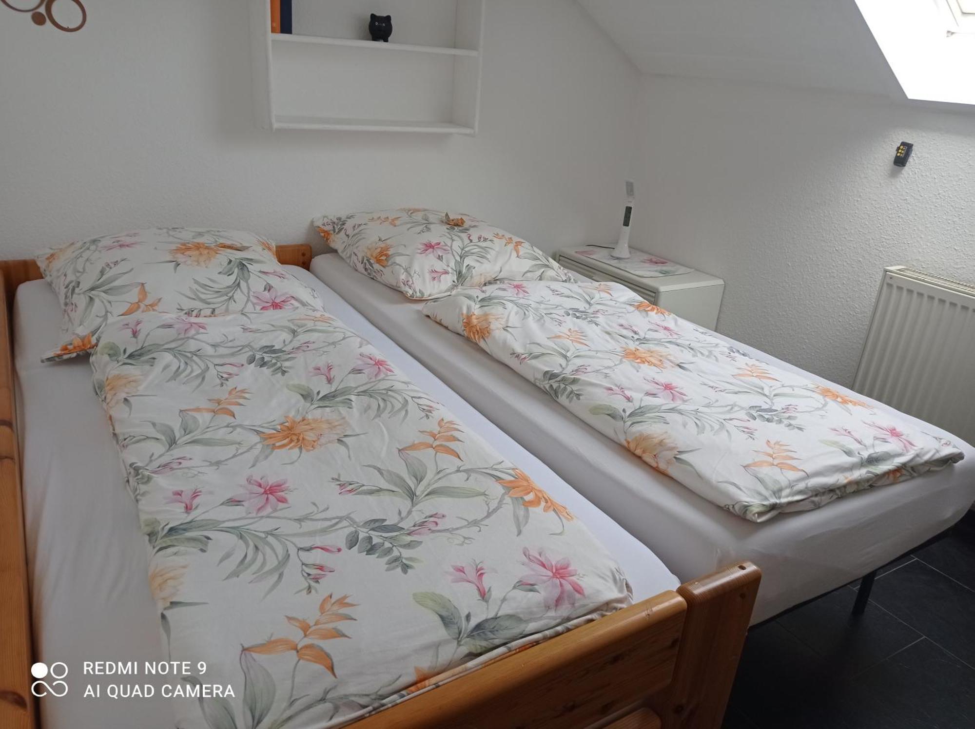 Moderne Ferienwohnung Neckarschleife Mit Klimaanlage Kirchheim am Neckar Esterno foto